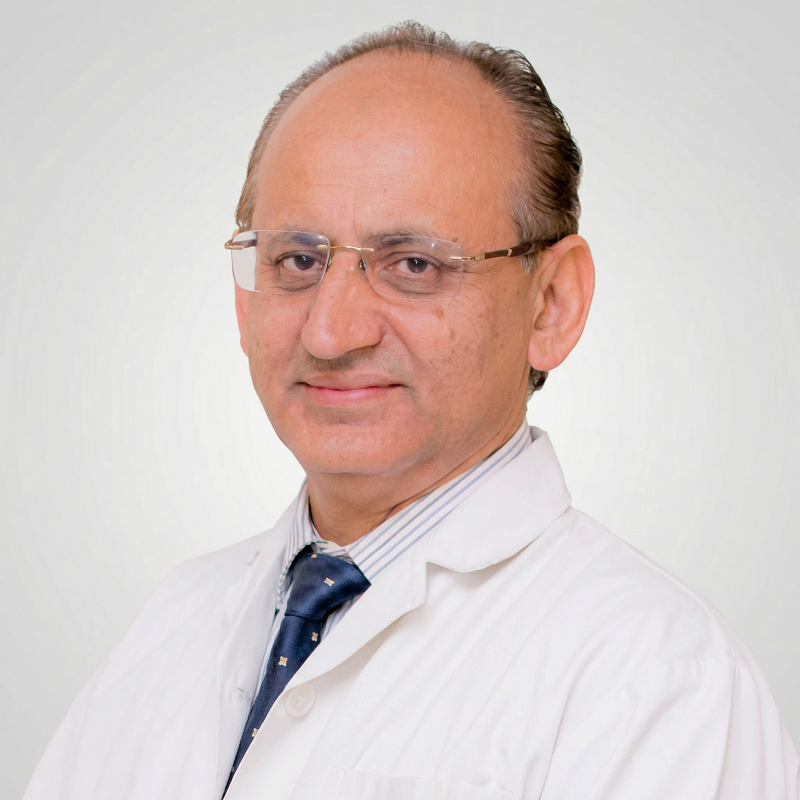 Portrait of Dr. (Prof.) Ravi Sauhta, orthopedic specialist, About Dr. Ravi Sauhta Delivering expert orthopaedic care with precision, technology, and experience in Gurgaon
